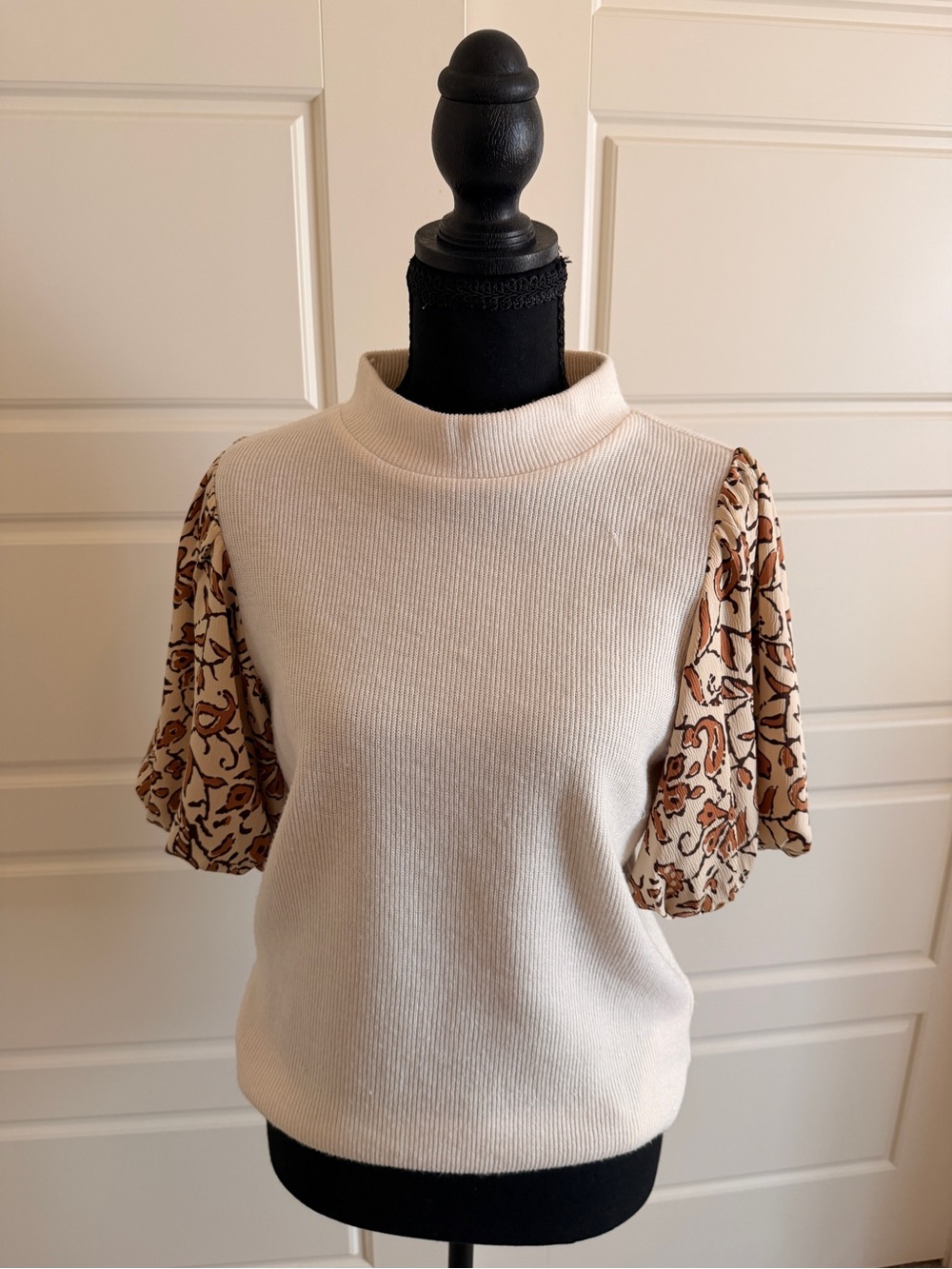 THML Cream Knit Top with Floral Puff Sleeves
